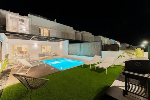 Casa Desi Relaxing house in Lanzarote with pool