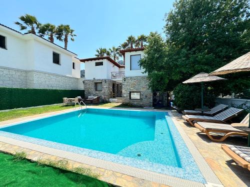 Villa Merry - 3BR Ensuite Villa - 50m to River