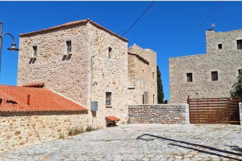 Φωτογραφία από το άλμπουμ του Kitta Towerhouse στην Κοίτα