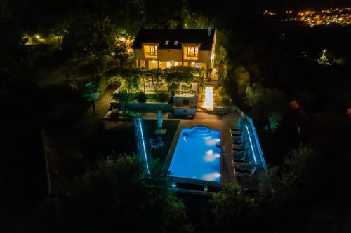 Πισίνα στο ή κοντά στο Villa Schumann