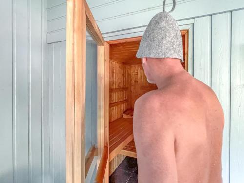 Φωτογραφία από το άλμπουμ του traumHaff - Sea Hideaway Ostsee Region - privates NORDICSPA, Kamin, Kunst, Hund 300m zum Strand σε Rieth