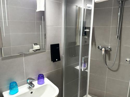 Un baño de Hotel Sendlinger Tor