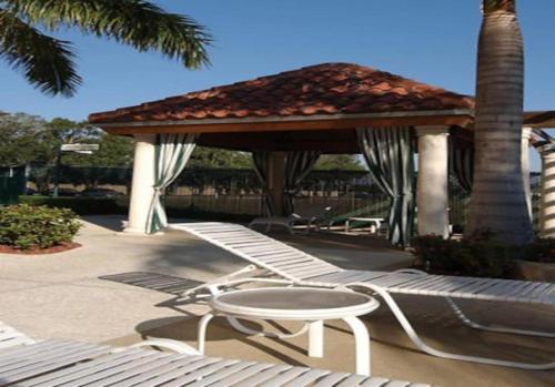 Marriott Villas at Doral 2BD sleeps 8 photo 42