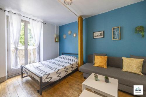 Lescapade Hospitalière