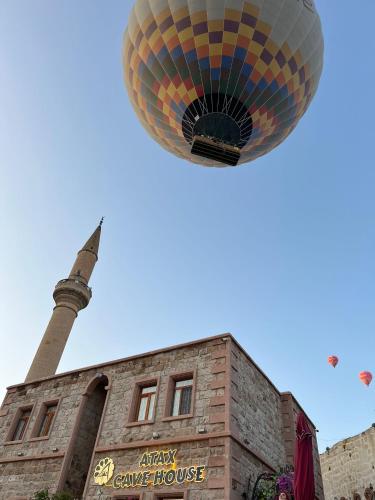 Фотография из галереи Atax Cave House в Гёреме