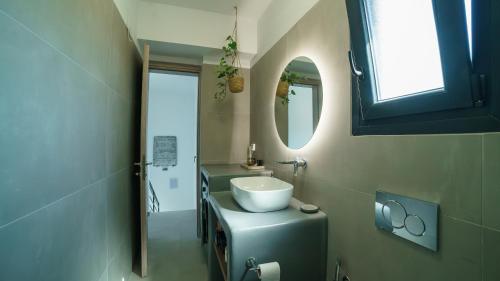 Plaka Divani photo 3