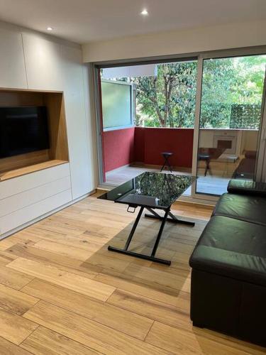 Appartement dans résidence avec piscine