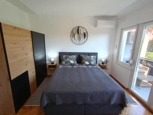 Novi prostrani apartman u strogom centru Pule