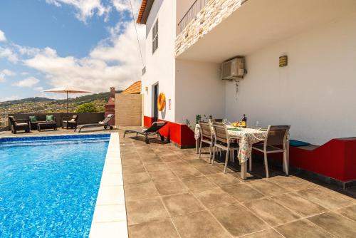 Πισίνα στο ή κοντά στο Roraima House - Private Pool & Garden