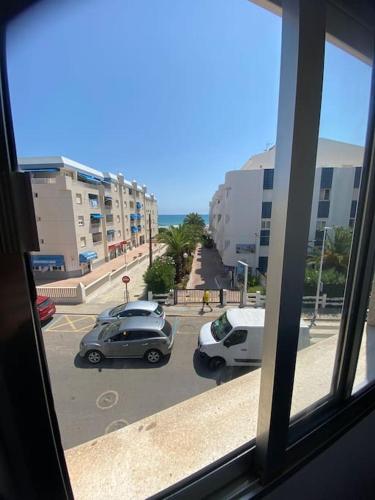 Η γειτονιά γύρω από ή μία γειτονιά κοντά σε αυτό το διαμέρισμα