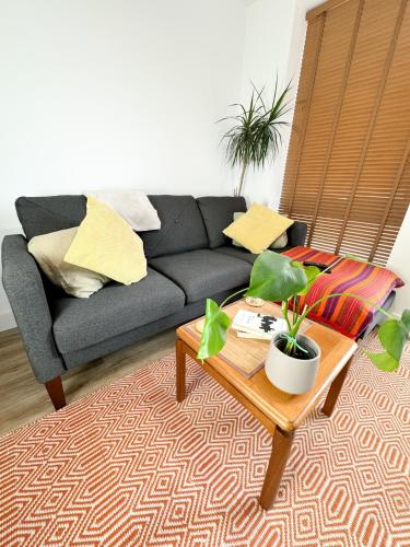Stokes Croft - Whole Apartment - City Centre - Serviced Accommodation BS1 photo 24