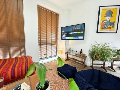 Stokes Croft - Whole Apartment - City Centre - Serviced Accommodation BS1 photo 1