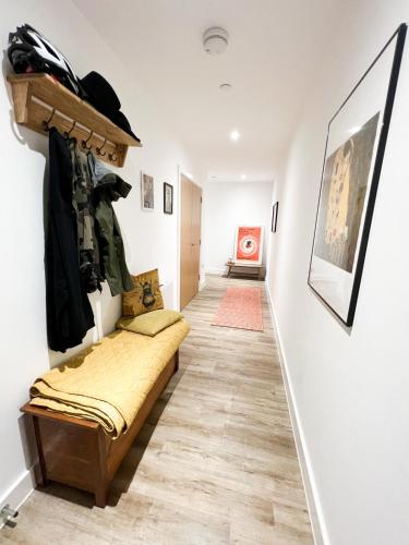 Stokes Croft - Whole Apartment - City Centre - Serviced Accommodation BS1 photo 6