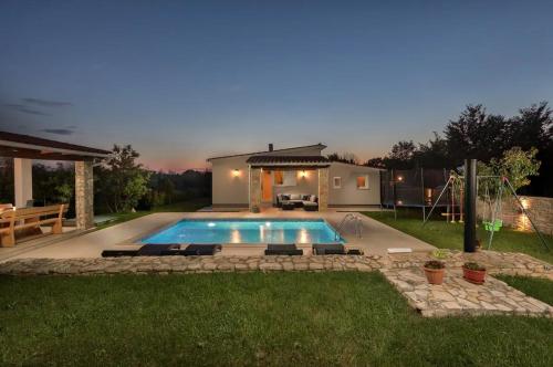 Family Holiday House Harriet