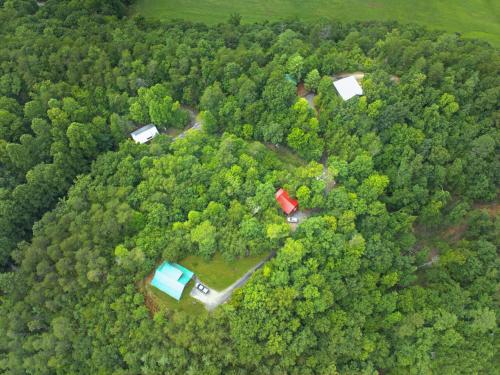 Secluded Sevierville Cabin w/ Hot Tub! photo 34