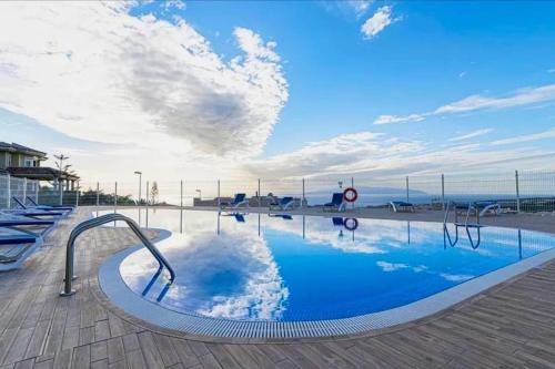 Apolonia Amazing Ocean View
