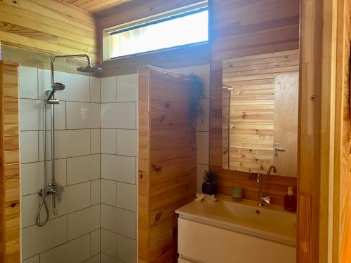 Koupelna v ubytování Rangiroa Beach House