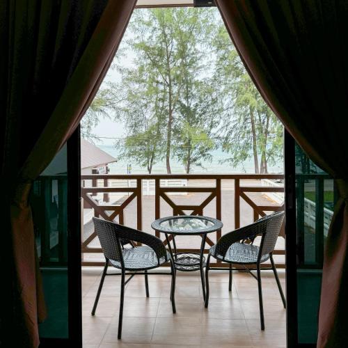Gallery image of Ombak Beach Inn Resort in Dungun