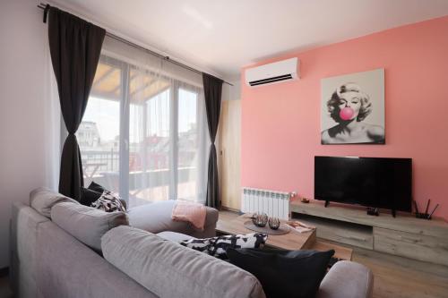 New Sofia Skyline 1BDRM Free Parking & Terrace