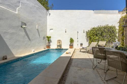 Townhouse Albuqassim by homevillas360