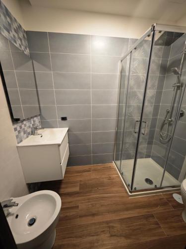 Ένα μπάνιο στο Napoli Central Capodichino B&B