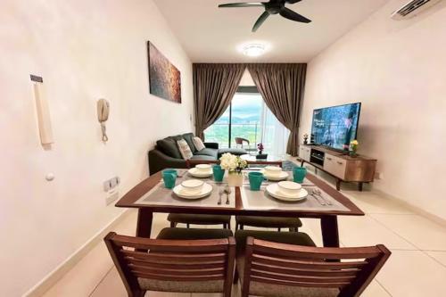 Μια τηλεόραση ή/και κέντρο ψυχαγωγίας στο Continew Residence Cozy Suite by GUESTONIC