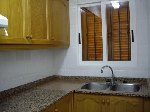 ADOSADO, CERCA DE LA PLAYA Norte
