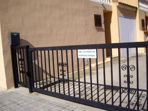 ADOSADO, CERCA DE LA PLAYA Norte