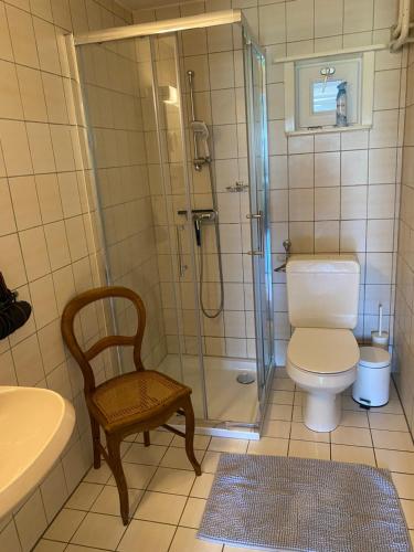 Koupelna v ubytování Wohnung in 100 J Bauernhaus