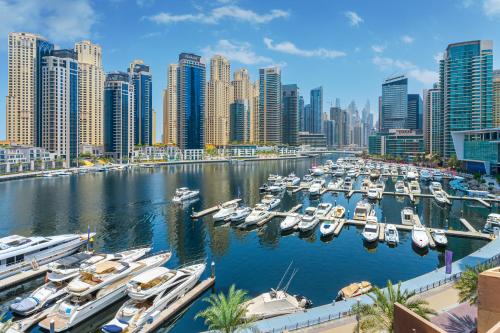 Full Sea View in Dubai Marina - Balcony & Pool