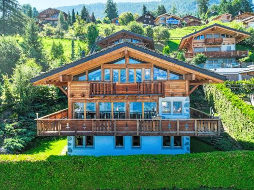 Chalet Chalet Aurore by Interhome