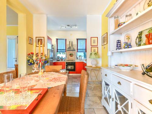 Χώρος καθιστικού στο Villa Tosca by Interhome