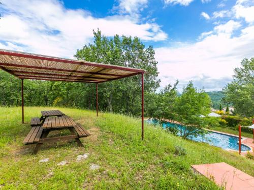 Kolam renang di atau dekat dengan Apartment Il Cinghiale by Interhome