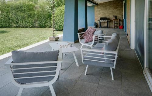 Χώρος καθιστικού στο Gorgeous Home In Montalto Di Castro
