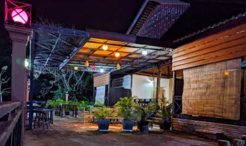 Φωτογραφία από το άλμπουμ του Villa Sala Vanna σε Savannakhet