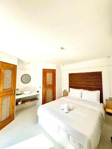 Gallery image of Faos Exclusive Suites in Ornos