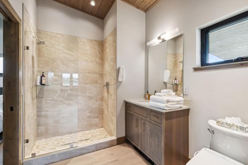 Koupelna v ubytování Mara Luxury Cabin- Maple