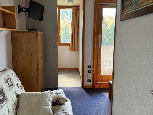 Studio fonctionnel accès pistes, balcon, animaux admis - FR-1-181-2273