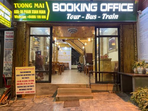 Muka bangunan atau pintu masuk TuongMai Home & Trekking Tour