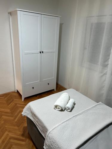 Un ou plusieurs lits dans un hébergement de l'établissement Apartman Jurica