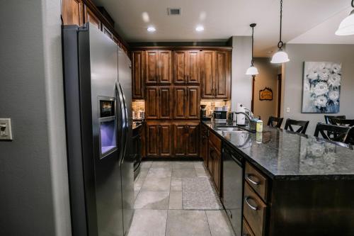 Φωτογραφία από το άλμπουμ του Charming 2-bed 2-bath Riverstone Condo σε Coeur d'Alene