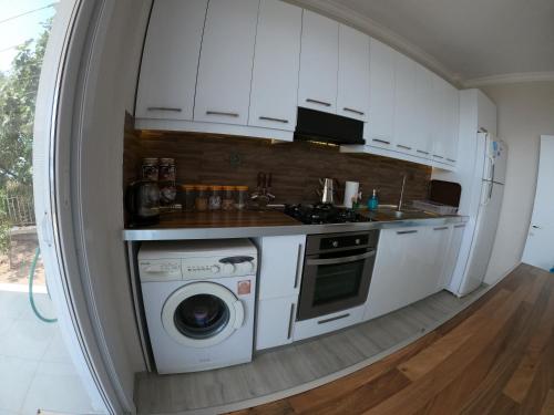 Afbeelding uit fotogalerij van pitanehouse in Dörtkarın