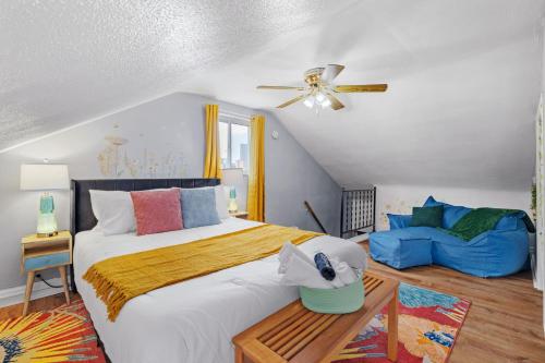 Katil atau katil-katil dalam bilik di 3bd - BBQ & Hot Tub - Centrally Located