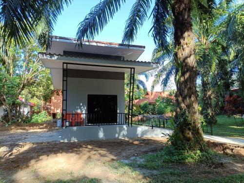 En have udenfor Khao Sok Palm Garden Resort