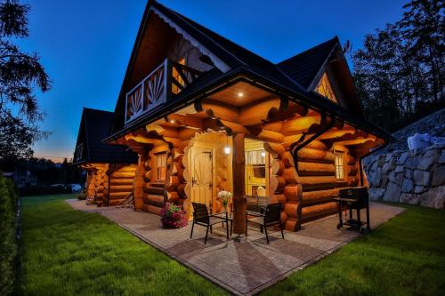 Domki Świerkowe Skały z jacuzzi na wyłączność