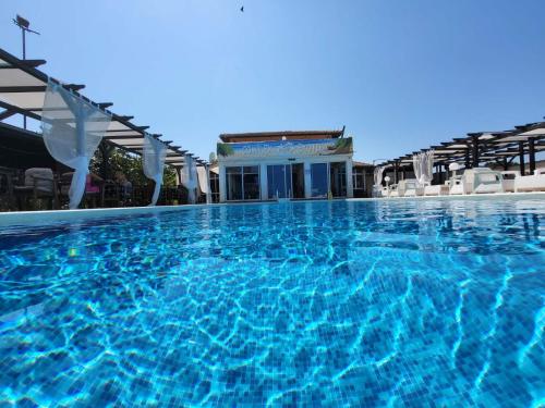 Комплекс Екзотика