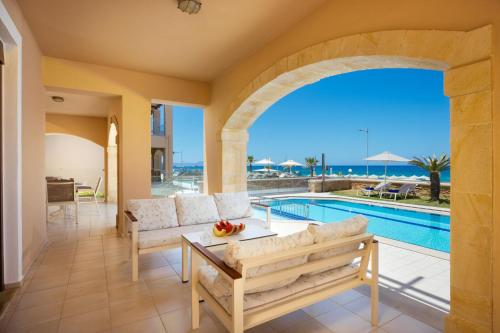 Beach Front Villa Avra