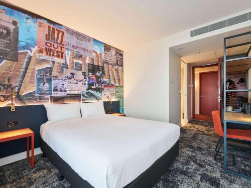 ibis Styles Melbourne Airport Image