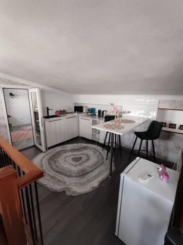 Gallery image of The Oldman House in Osh