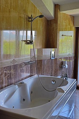 Ένα μπάνιο στο Holiday House Kubrat